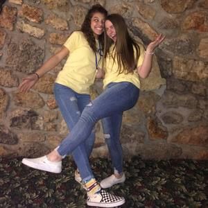 Meet your Posher, Sidney